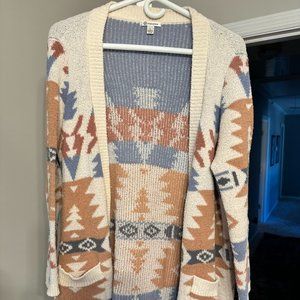 Versona Sweater.